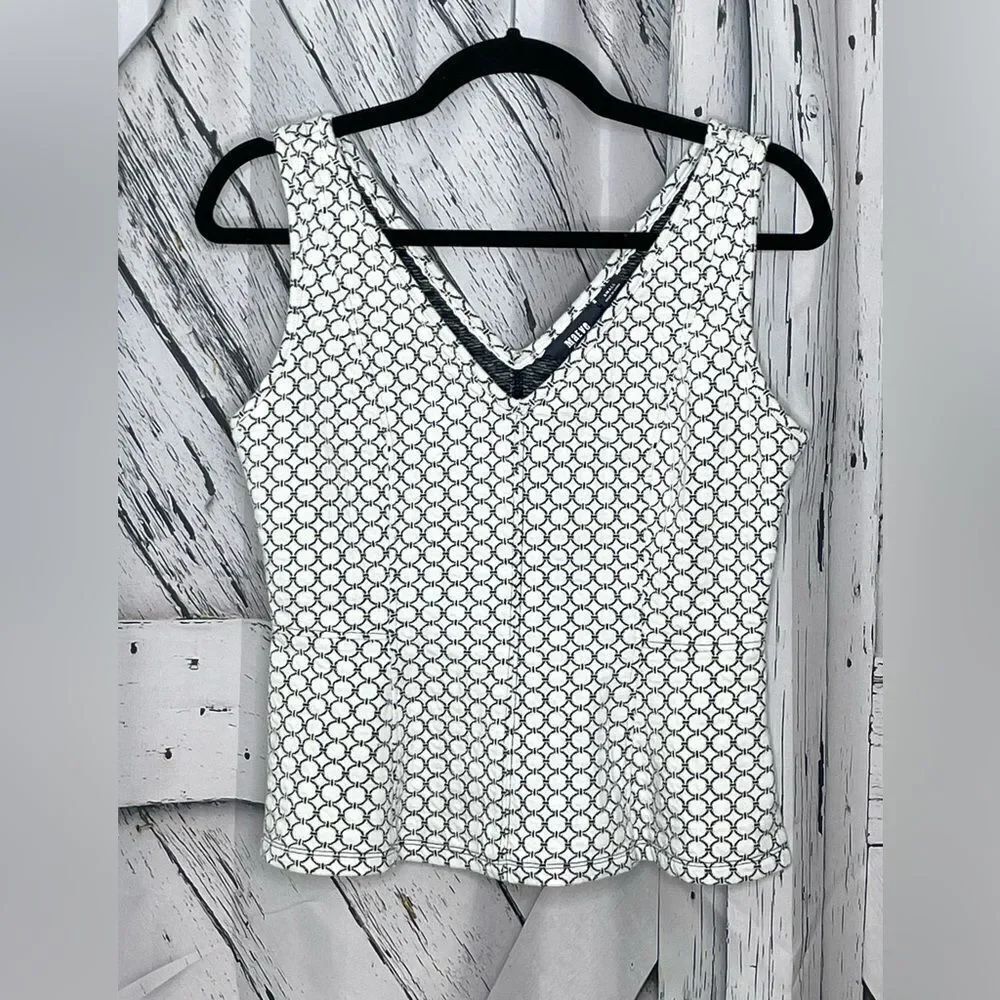 Maeve by Anthropologie Sleeveless Peplum Top S